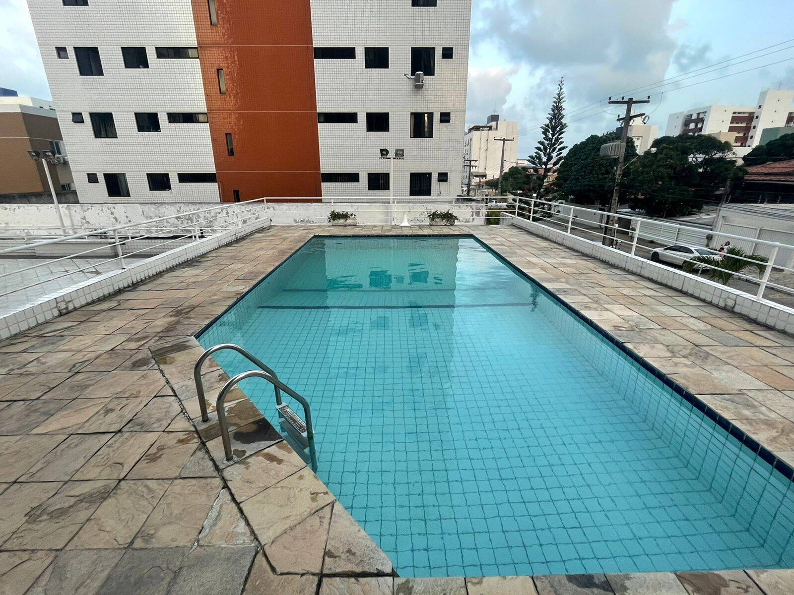 #115 - Apartamento para Venda em João Pessoa - PB